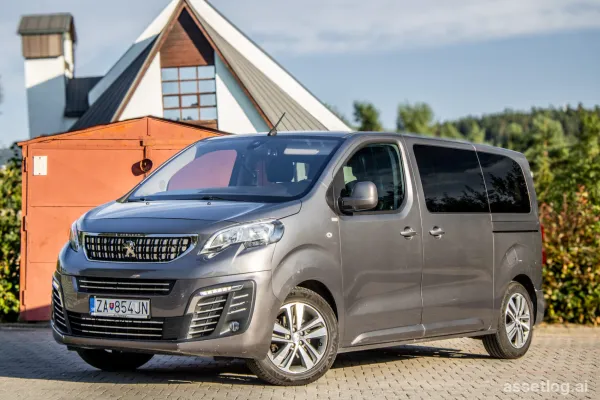 Peugeot Traveller standard L2 2.0 Blue HDi 150 BUSINESS VIP / AVAILABLE FOR INSTALLMENTS / TRADE-IN