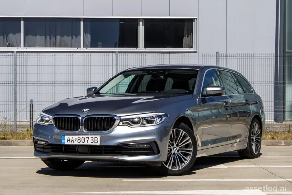 BMW Series 5 Touring G31 530d xDrive Sportline / 195kW / A8 / WARRANTY / ENGLISH AVAILABLE / INSTALLMENT PLANS / TRADE-IN