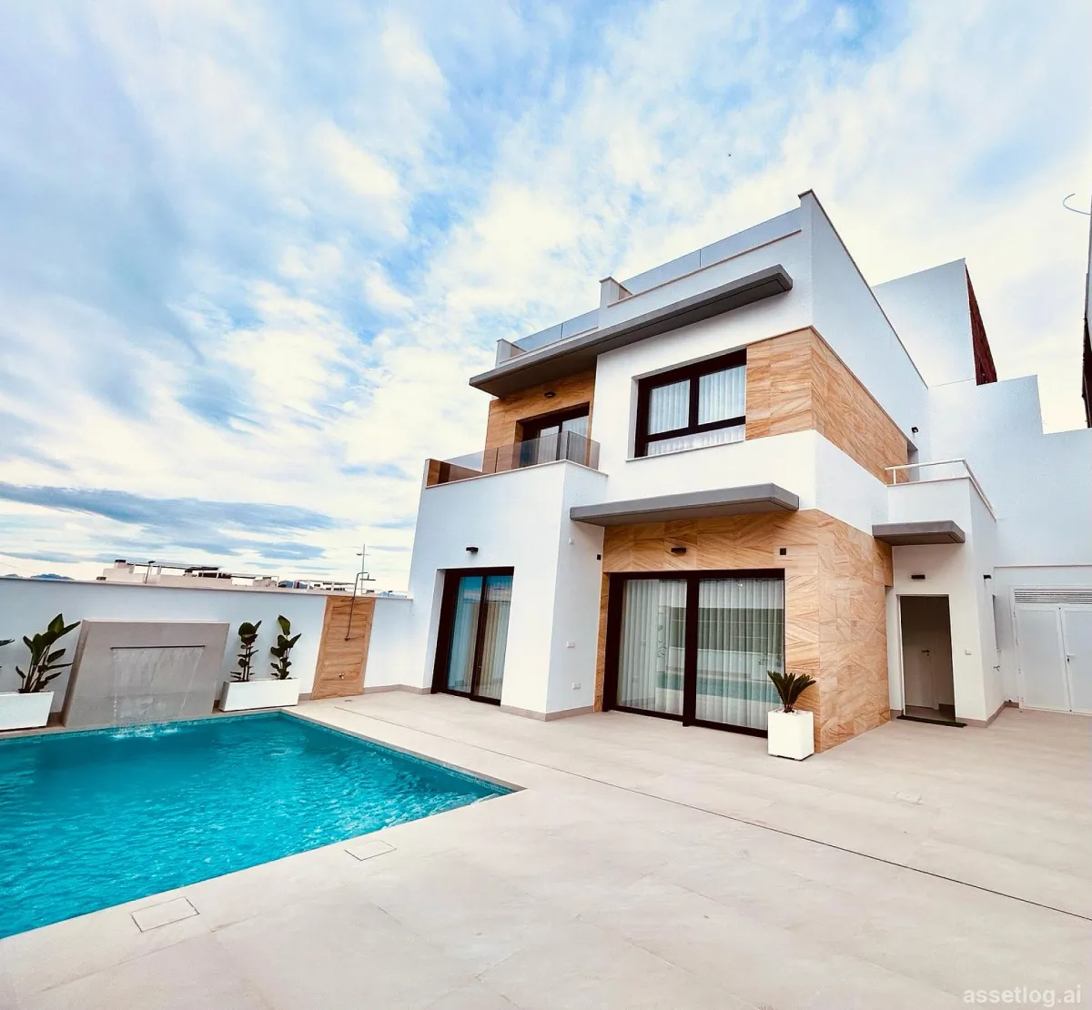 Asset photo 1