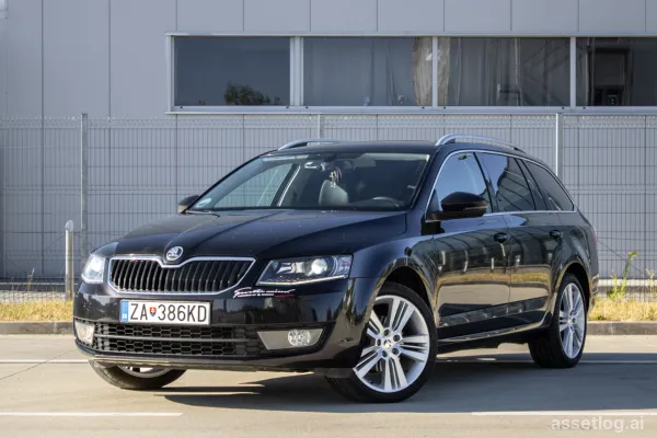 Škoda Octavia Combi 2.0 TDI Elegance / Exclusive / 110kW / M6 / WARRANTY / ENGLISH AVAILABLE / INSTALLMENTS POSSIBLE / TRADE-IN