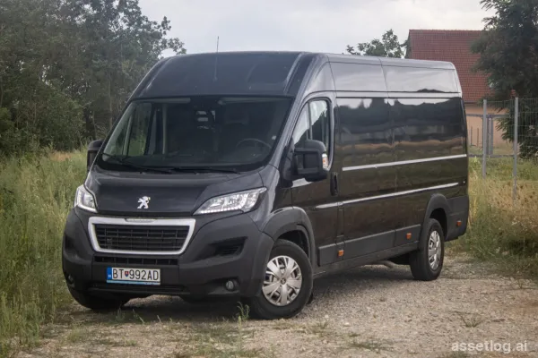 Peugeot Boxer 2.2 BlueHDi 165k L3, 121kW, M6, 7 miest / AJ NA SPLÁTKY / PROTIÚČET /