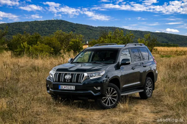 Toyota Land Cruiser 2.8 D-4D Executive / Also available on installments and trade-in /