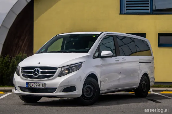 Mercedes-Benz V Class V220 2014 RWD 120kW MT/6 / INSTALLMENTS AVAILABLE / TRADE-IN ACCEPTED