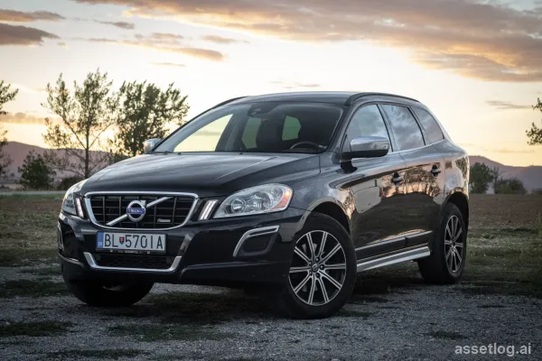 Volvo XC60 D5 AWD R-Design Geartronic, 158kW, A6 / YES FOR INSTALLMENTS / TRADE-IN /