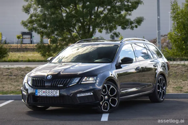 Škoda Octavia Combi 2.0 TDI RS 4x4 DSG / 135kW / A7 / WARRANTY / FINANCING AVAILABLE / TRADE-IN