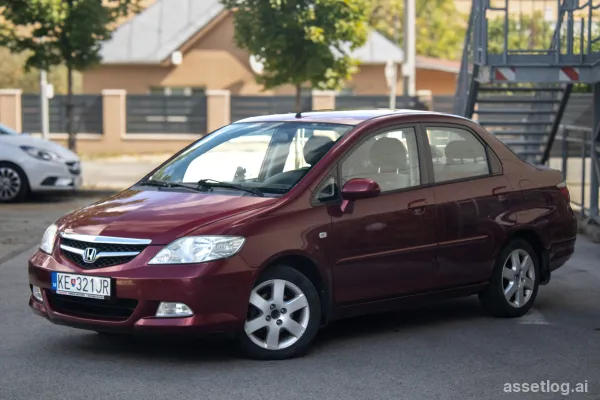 Honda City 1.4 ES / 61kW / M5 / INSTALLMENT PAYMENTS / TRADE-IN
