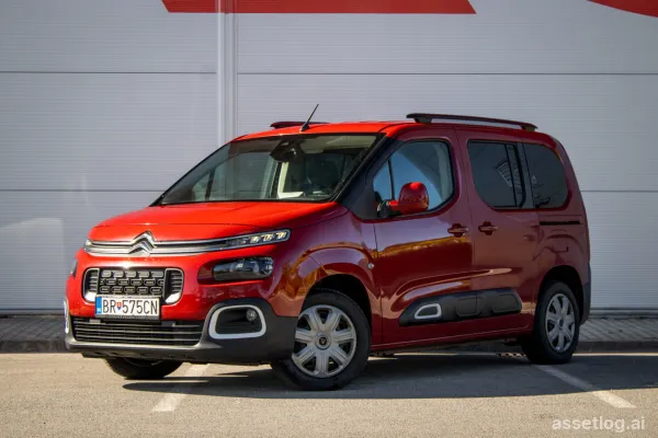 Citroën Berlingo BlueHDi 100 Feel M, 75 kW, M5, 5d. / CAR FOR INSTALLMENTS / TRADE-IN /