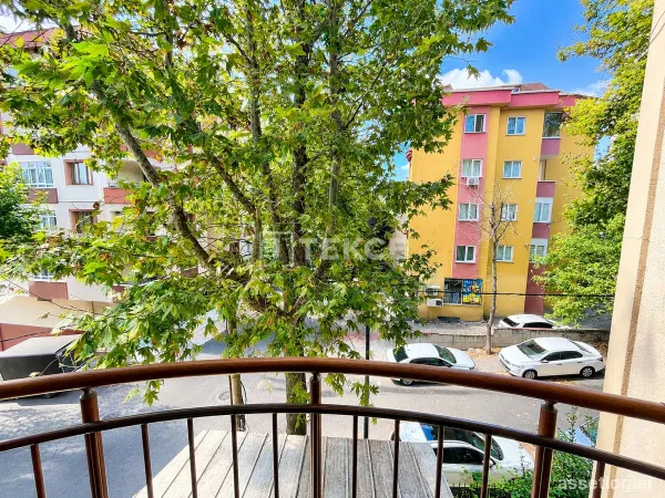 Triplex House with an Indoor Parking Lot in Kartal İstanbul
