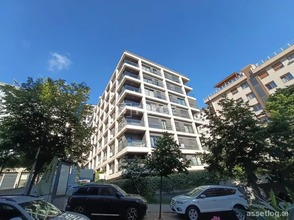 Duplex Garden-Level Flat in a Pestigious Project in Beşiktaş