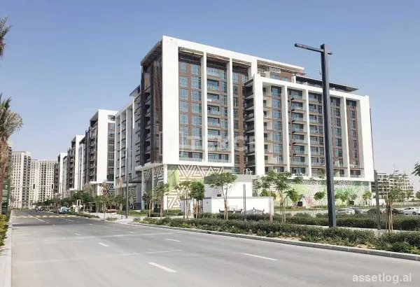 Ready-to-Move Luxury Apartment Near Park in Dubai Hills Estate