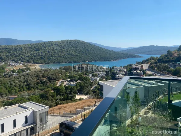 Apartment in a Complex with Private Beach in Adabükü Bodrum