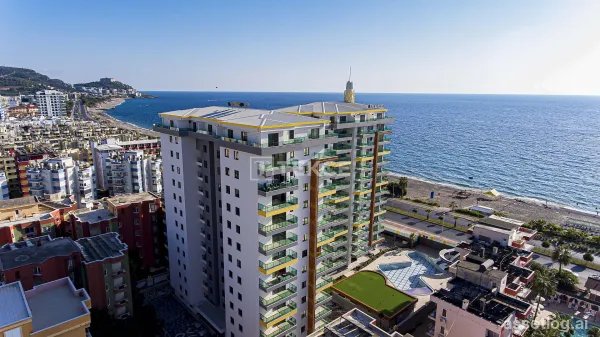 Stylish Seafront Flat for Sale in Alanya Mahmutlar
