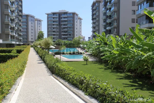 Furnished Apartment in a Complex with a Pool in Konyaaltı Antalya