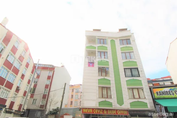 Spacious Duplex Flat with Large Terrace in Istanbul Arnavutköy