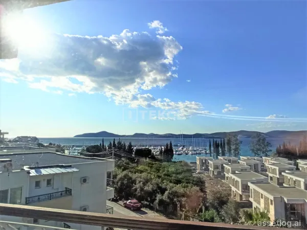 Marina View Stylish Apartment in a Complex in Mugla Milas
