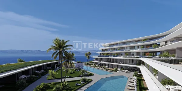 Sea View Real Estate in a Beachfront Complex in Çeşme