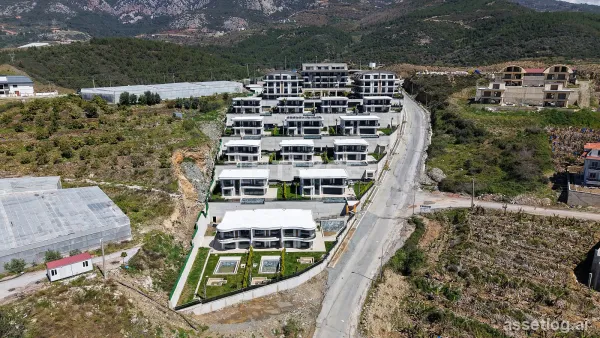 Villas within a Natural Setting in Kargıcak Alanya