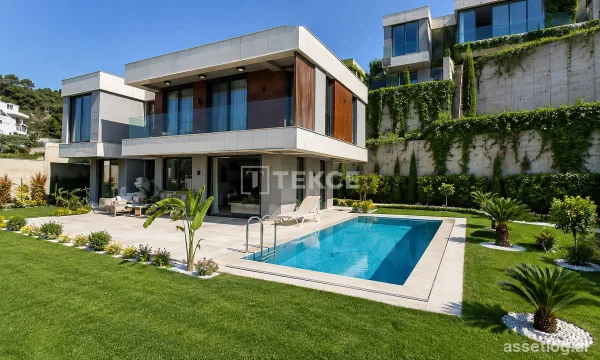 Spacious Villas for Sale in Bodrum Muğla with Sea Views