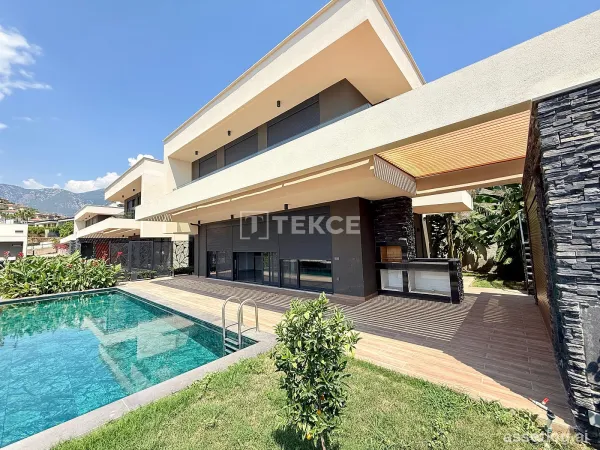 City and Sea View Detached Villa in Alanya Turkey