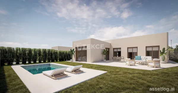 Contemporary Detached Golf View Villas in Corvera