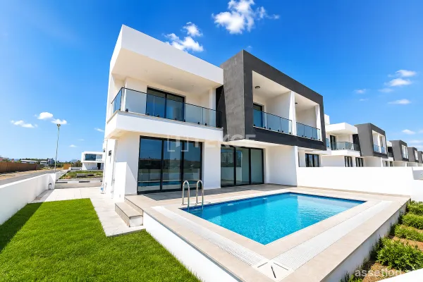 Villas with Spacious Gardens in North Cyprus Gazimağusa