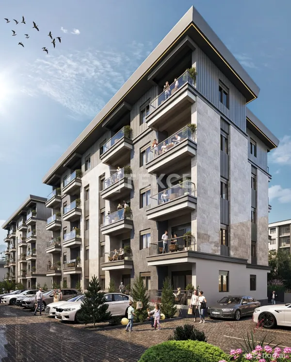 Apartments with Pool Near Amenities and University in Döşemealtı