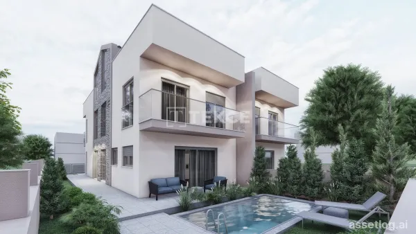 Newly Built Villa with Private Garden and Pool in İzmir