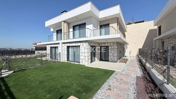 Brand New Villas with Private Garden in İzmir Menemen