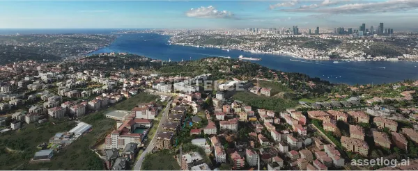 Apartments with Bosphorus Views in Complex Close to Coast in Üsküdar