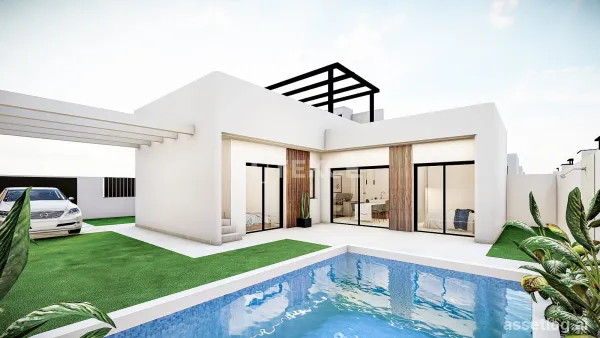 Single-Level Villas with Pool and Roof Solarium Near Golf in Roldán