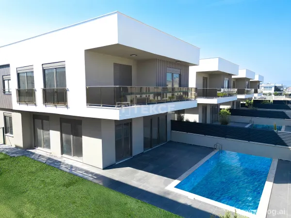 Villas with Spacious Gardens and Private Pools in Döşemealtı Antalya