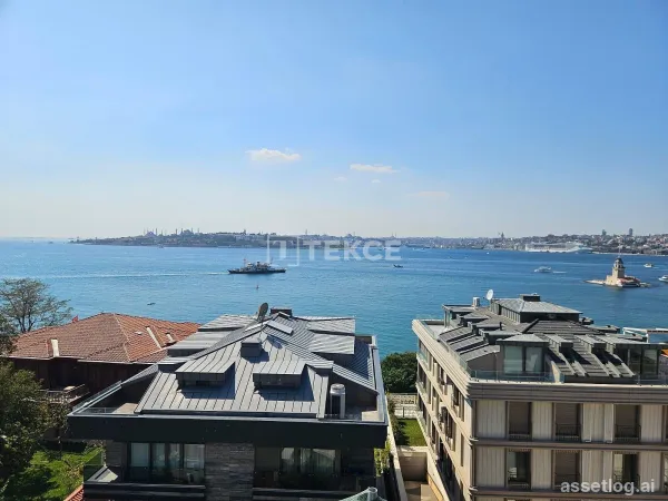 Apartment with Historical Peninsula and Bosphorus Views in Üsküdar