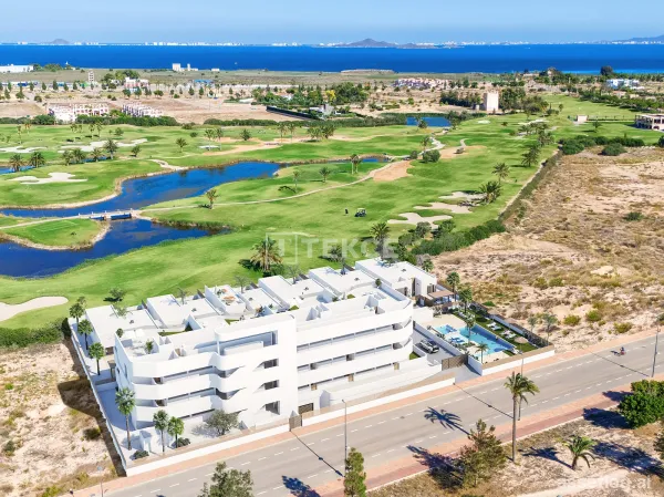 Stylish Seaview Apartments in a Golf Resort in Los Alcázares