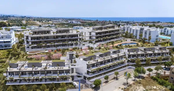 Apartmens in a Complex with a Pool in Estepona New Golden Mile