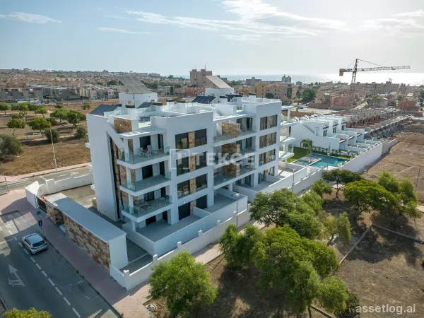 Apartmány s vířivkou blízko pláže v Torrevieje