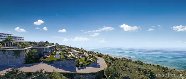 Sea-View Villas with Pools Right by the Beach in Çeşme