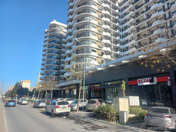Shops in a Complex with Bazaar Concept in İstanbul Beylikdüzü