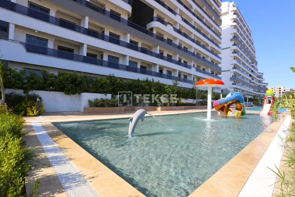 Apartmány se soukromou pláží v komplexu v Antalyi