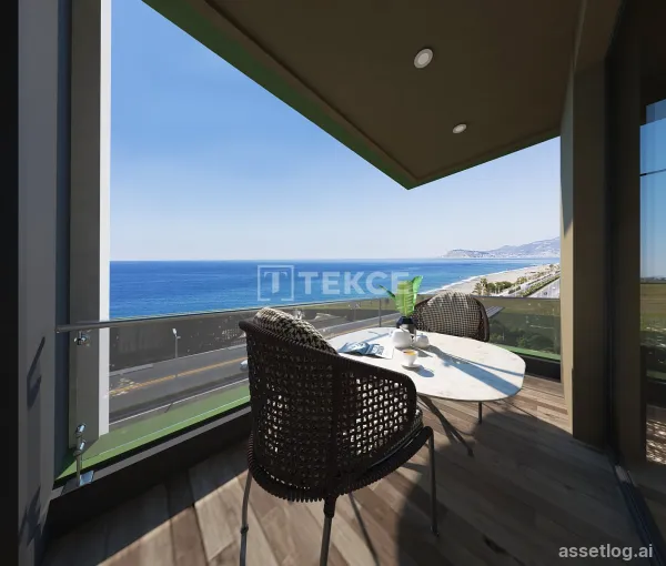 Flats in a Seafront Complex in Mahmutlar Alanya