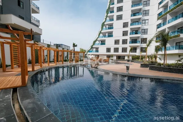 Apartments in a Complex with Rich Amenities in Mahmutlar Alanya