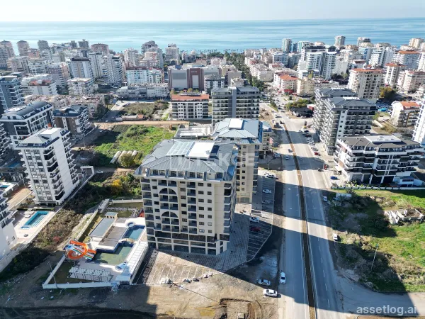 Brand New Offices on Busy Street in Mahmutlar Alanya