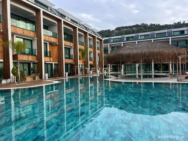 Elegant Real Estate Near the Sea in Alanya Konaklı