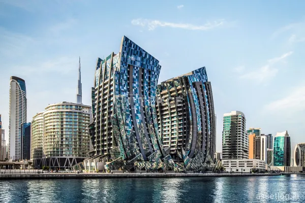 Furnished Apartments on Business Bay Canal in Dubai