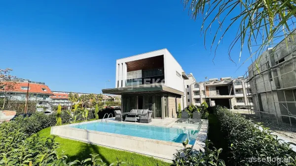 Luxury Villa with Mountain View Close to Sea in Antalya Kemer