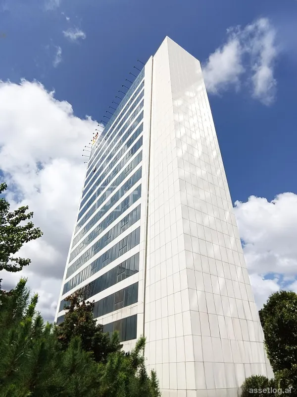 Real Estate Close to Metrobüs is İstanbul Şişli Mecidiyeköy