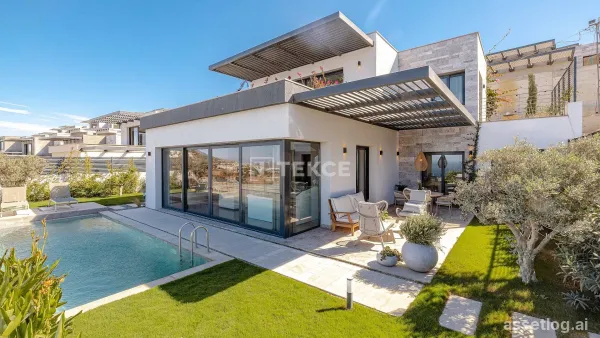 Panoramic Sea View Detached Villas with Pool in Bodrum