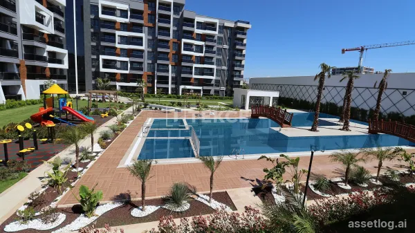 Elegant Apartments in a 2-Block Complex in Antalya Aksu Altıntaş