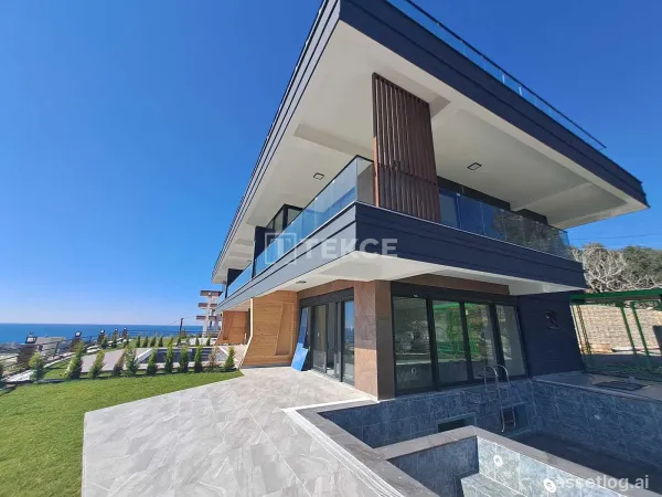 Elegant Villas with Private Pools in Alanya İncekum
