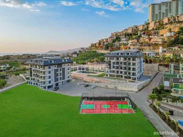 Apartments in a Sea and City-View Complex in Kargıcak Alanya
