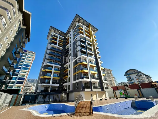 Apartments in a Social Complex in Mahmutlar Alanya